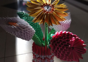 Kwiatek z origami